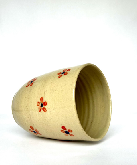 Duży kubek ceramiczny w kwiatki bez ucha Ok 400 ml Duży kubek ceramiczny w kwiatki bez ucha Ok 400 ml