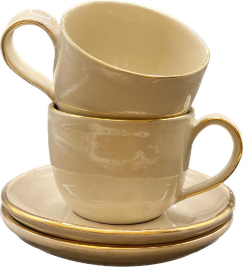 Filiżanka ceramiczna ze spodkiem kremowa, złocona ok 200 ml. Filiżanka ceramiczna ze spodkiem kremowa, złocona ok 200 ml.