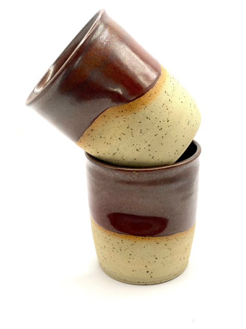 Kubek ceramiczny bez ucha częściowo szkliwiony ok 300 ml Kubek ceramiczny bez ucha częściowo szkliwiony ok 300 ml