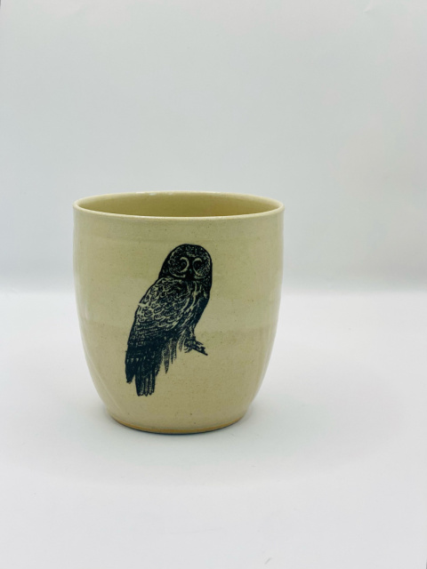 Kubek ceramiczny z sową bez ucha, ok. 300ml Kubek ceramiczny z sową bez ucha, ok. 300ml