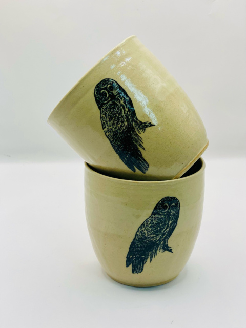 Kubek ceramiczny z sową bez ucha, ok. 300ml Kubek ceramiczny z sową bez ucha, ok. 300ml