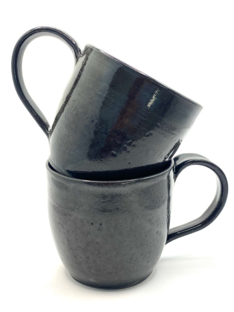 Kubek ceramiczny z czarnej gliny ok 350 ml Kubek ceramiczny z czarnej gliny ok 350 ml