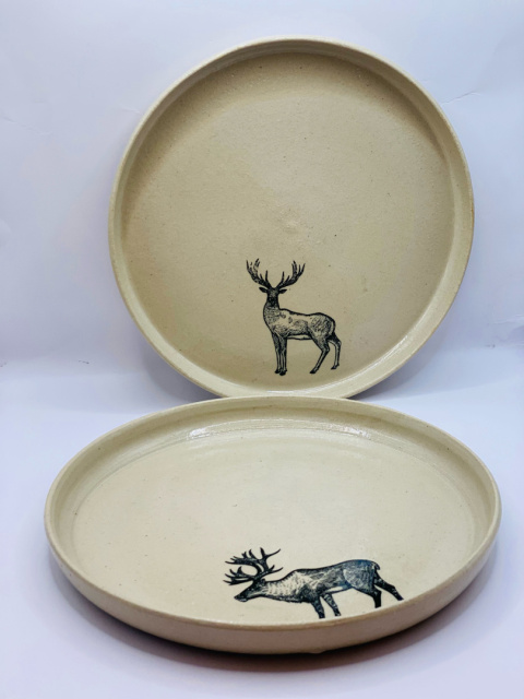 Talerz ceramiczny obiadowy Dziki Zwierz, toczony na kole garncarskim, ok 24 cm Talerz ceramiczny obiadowy Dziki Zwierz, toczony na kole garncarskim, ok 24 cm