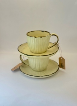 Ceramiczna, kremowa filiżanka ze spodkiem 200ml