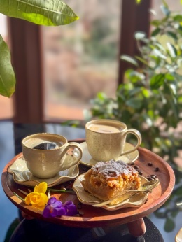 Filiżanka ze spodkiem  