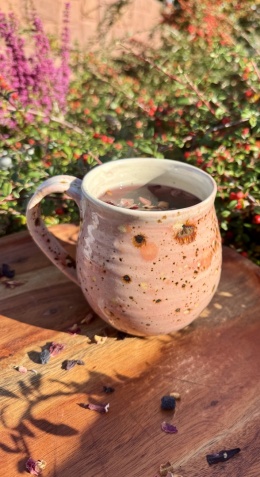 Kubek ceramiczny „Pudrowy róż” – ok. 600 ml