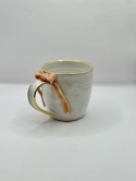 Uroczy kubek ceramiczny z różowa kokardką i złoceniem ok 300ml